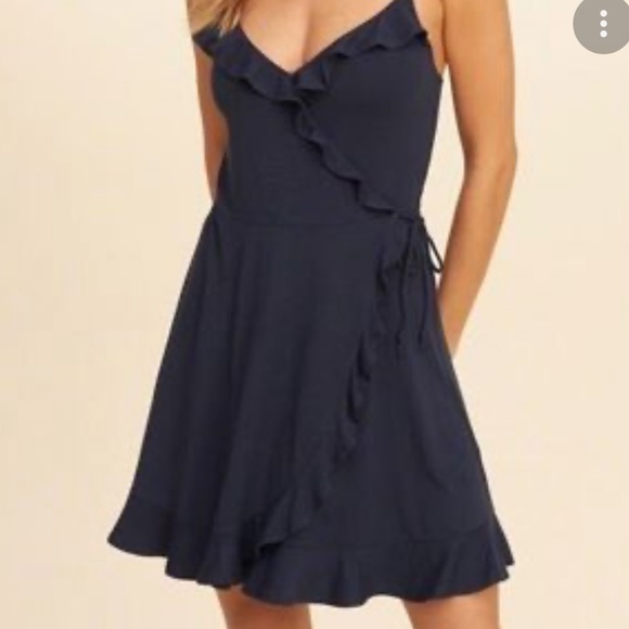 Wrap dress - Picture 1 of 5